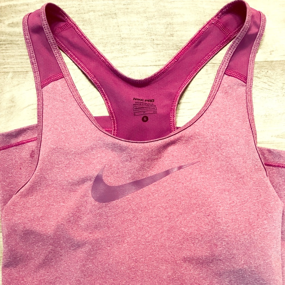 Nike Pro workout top